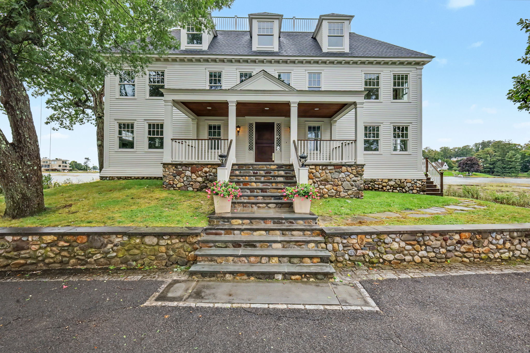 24 Hendrie Dr Extension
